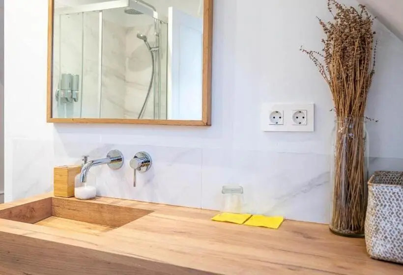 Deluxe-huone, Bista Eder Hotel & Lodge