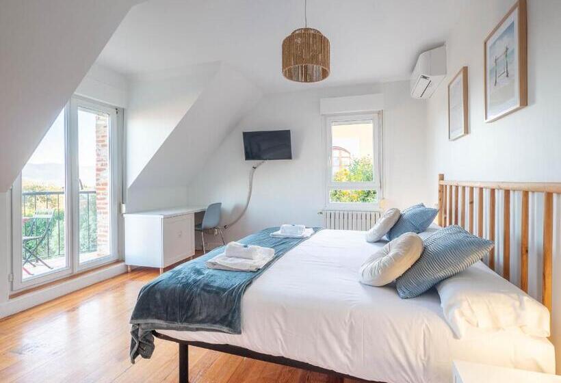 חדר דלוקס לשלושה עם נו לים, Bista Eder Hotel & Lodge