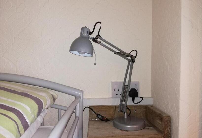 חדר משפחתי, Driftwood B&b Weymouth