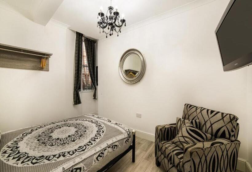 غرفة قياسية حمام مشترك, 119