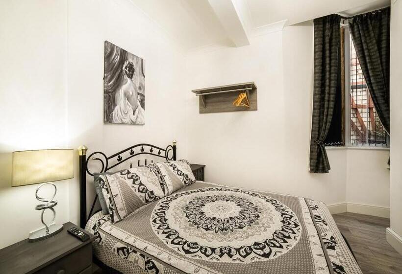 غرفة قياسية حمام مشترك, 119