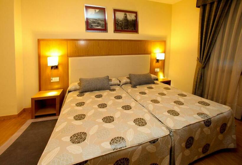 标准间, Condes De Lemos España