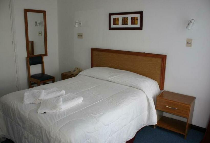 Standart Oda, Escorial