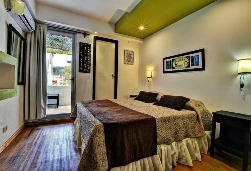 غرفة قياسية, Hostería Miramar