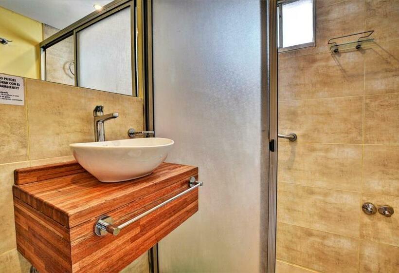 غرفة قياسية, Hostería Miramar