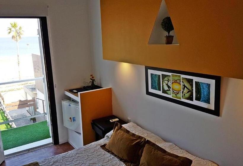 غرفة كلاسيكية مع بلكونة, Hostería Miramar