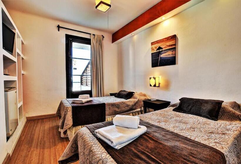 غرفة سوبيريور رباعية, Hostería Miramar