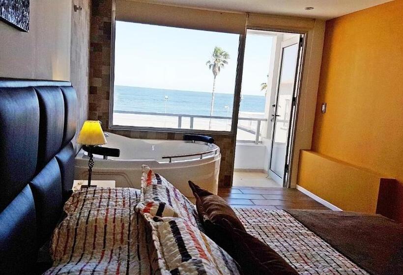 غرفة قياسية مزوَّدة بجاكوزي, Hostería Miramar