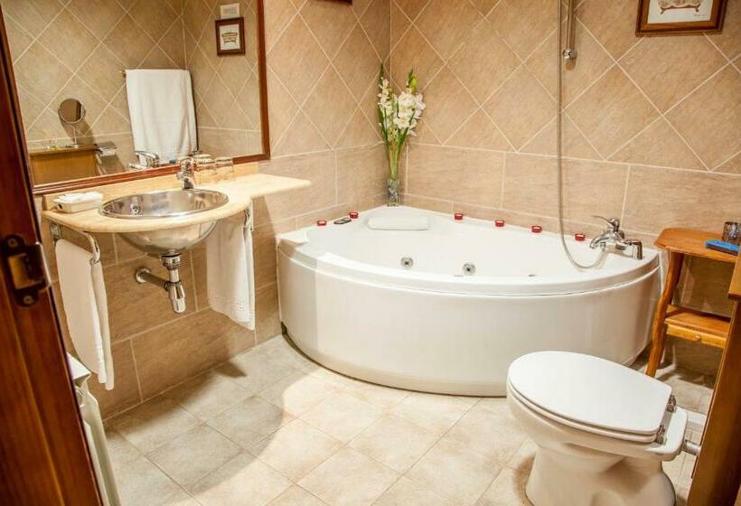 سوییت لوکس, Mayno