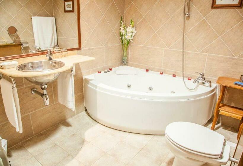 سوییت لوکس, Mayno