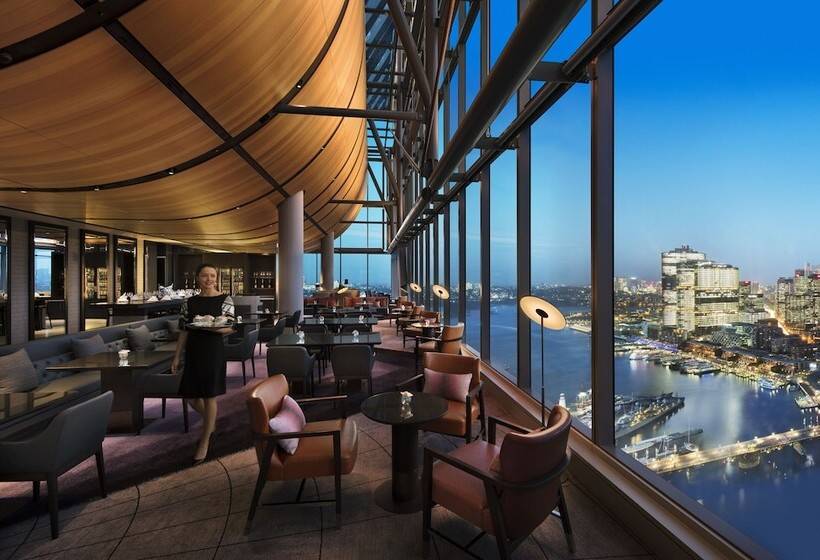 전망이 좋은 쥬니어 스위트 클럽, Sofitel Sydney Darling Harbour