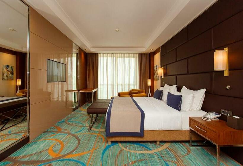 جناح إدارى, Movenpick Winter Park Baku