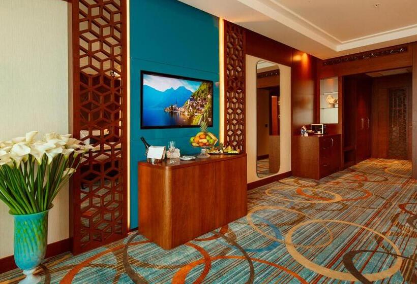 اتاق سوپریور سه تخته, Movenpick Winter Park Baku