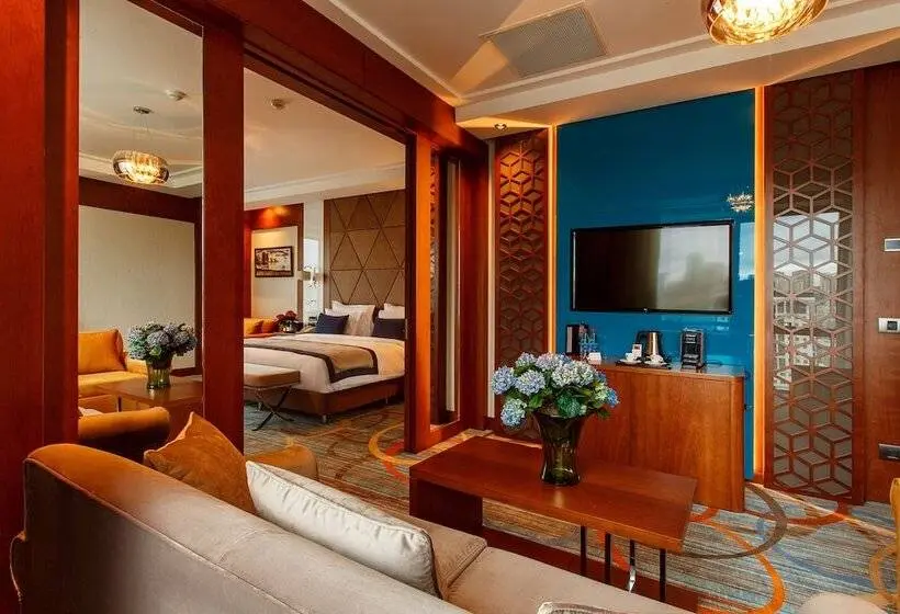 سوییت جونیور, Movenpick Winter Park Baku