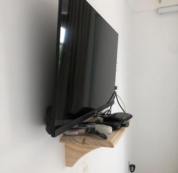 标准三人间, Pousada Girassol