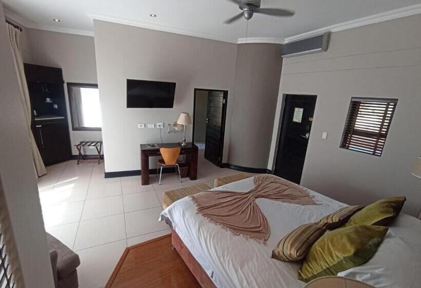 חדר סטנדרט, Sashe River At Buffelshuis Safari Camp