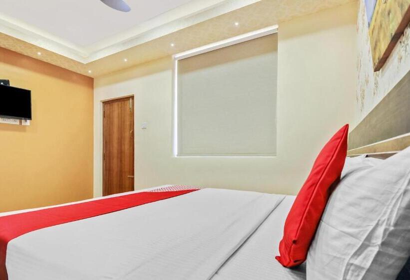 غرفة كلاسيكية ثلاثية, Collection O Hotel Silver Inn