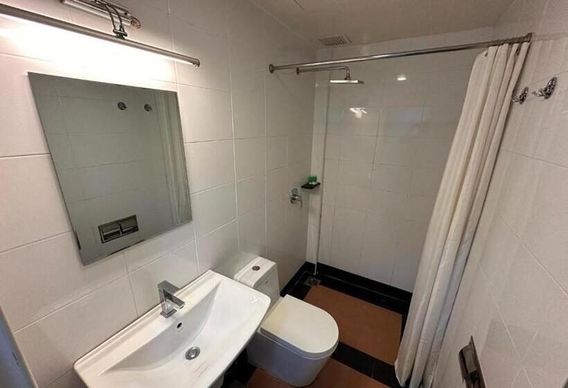 חדר סטנדרט עם מיטת קינג, Alia Express Twelve