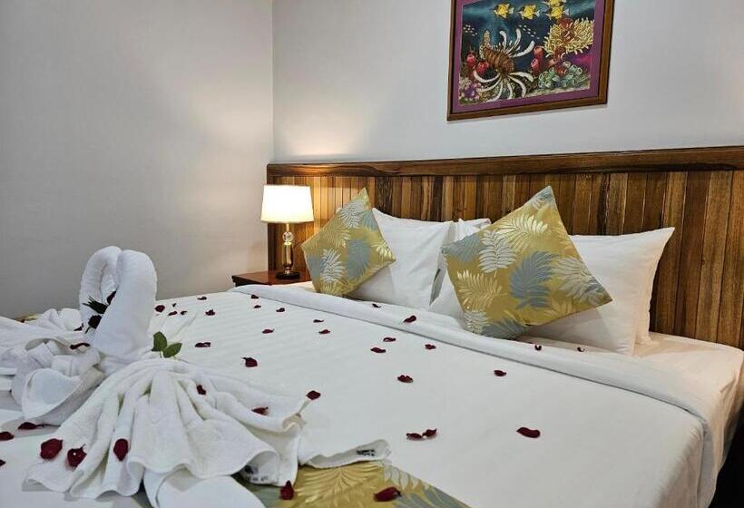 جناح سرير كينج, Cottage Inn Gerik