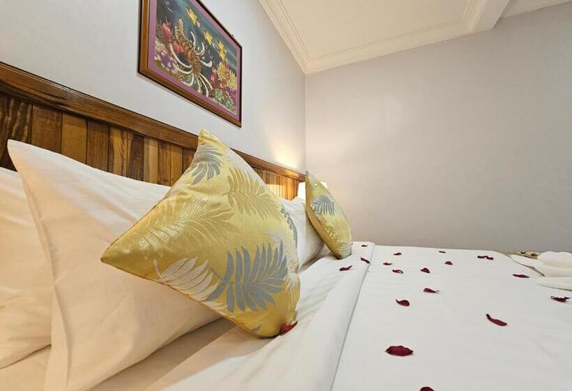 جناح سرير كينج, Cottage Inn Gerik