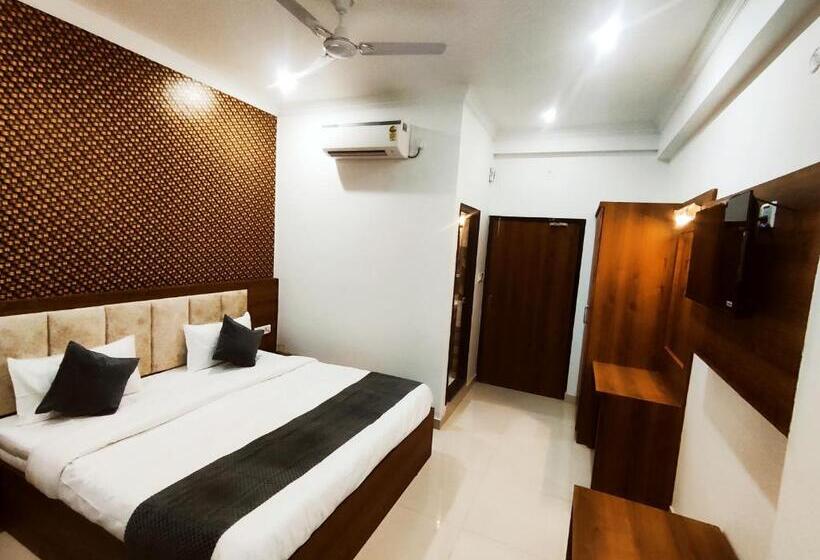 Номер Deluxe, Jvs Palace