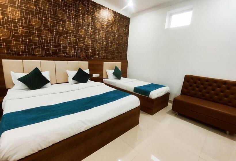 Трехместный Номер Deluxe, Jvs Palace