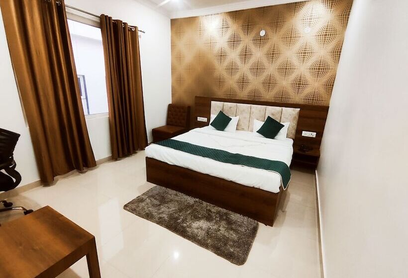 Номер Deluxe, Jvs Palace