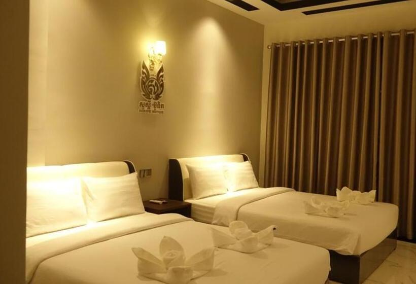 غرفة عائلية, Suorsdei Boutique