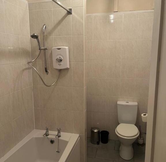 חדר דלוקס, The Anderson