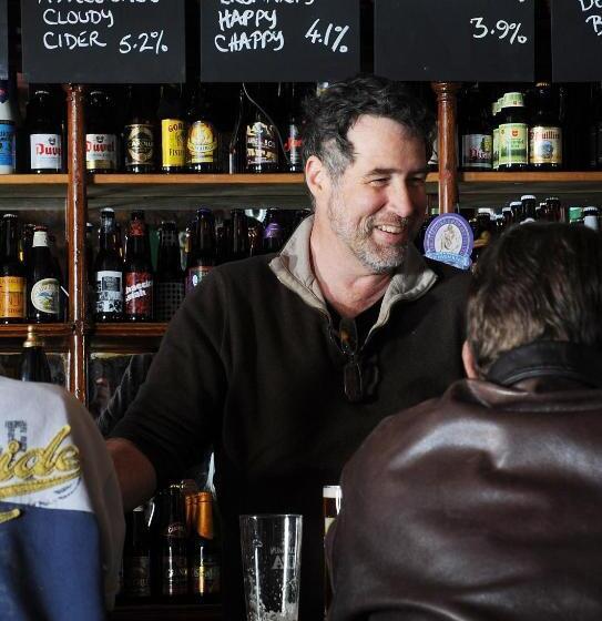 חדר סטנדרט, The Anderson