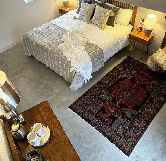 듀플렉스 스위트, Wisteria österlen