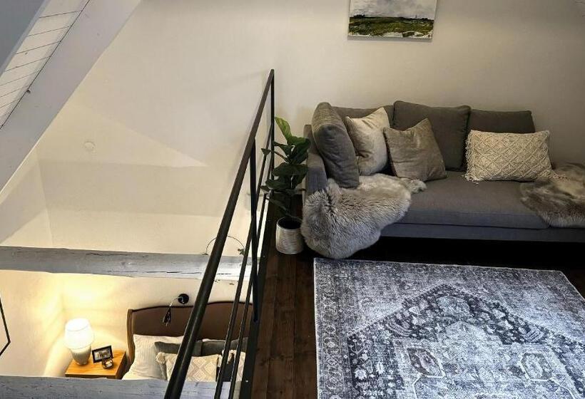 듀플렉스 스위트, Wisteria österlen