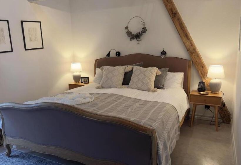 듀플렉스 스위트, Wisteria österlen