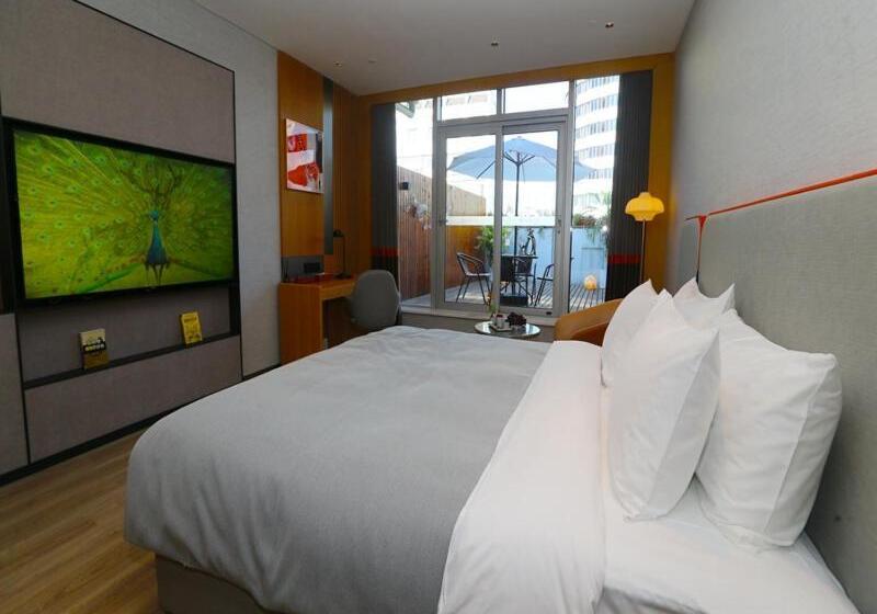 Номер Стандарт с Террасой, Lanou M Hotel Shangxing Luxun S Hometown