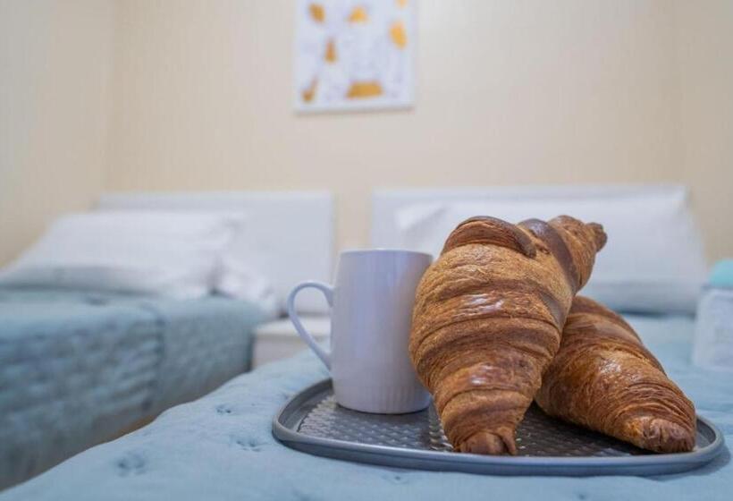 标准工作室, Orlando 85 Complex Costa Adeje