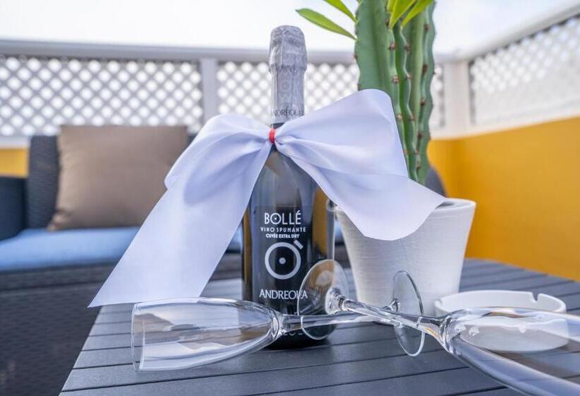 带露台的套间, Orlando 85 Complex Costa Adeje