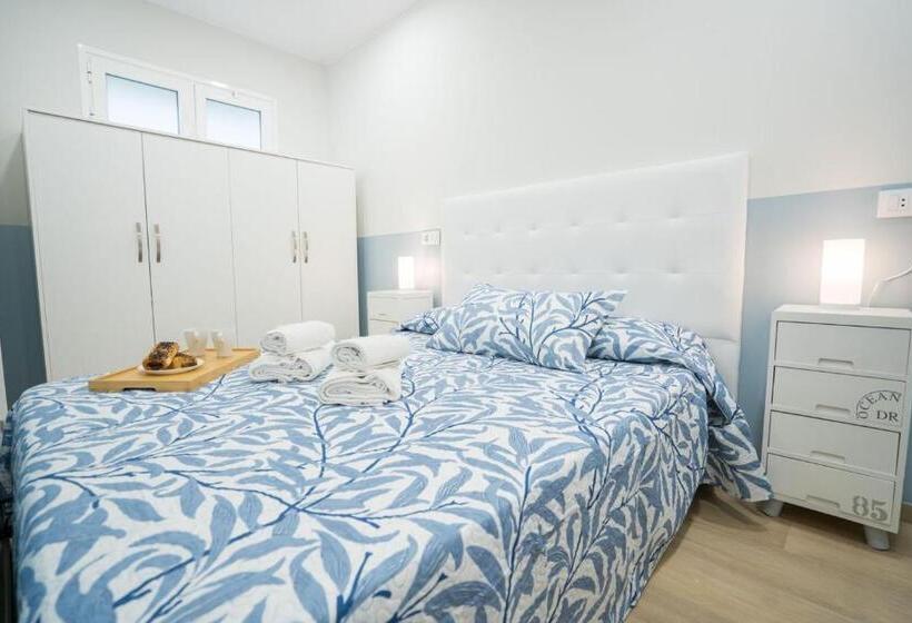 Люкс с Балконом, Orlando 85 Complex   Costa Adeje