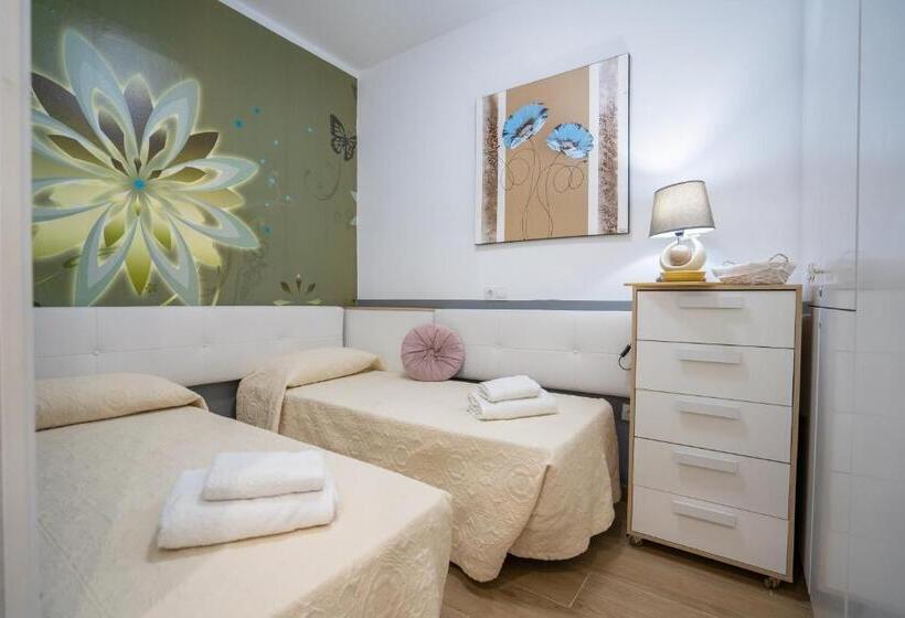 带2个卧室的公寓, Orlando 85 Complex Costa Adeje