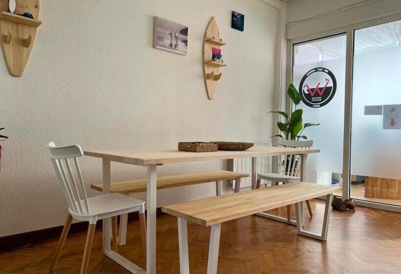 اتاق استاندارد چهار تخته, Escuela De Surf Waves Sound   Alojamiento Compartido