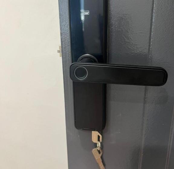 חדר דלוקס, Kiwi Inn