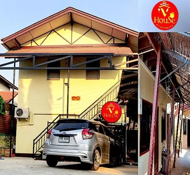 Standard-huone Parveke, V House