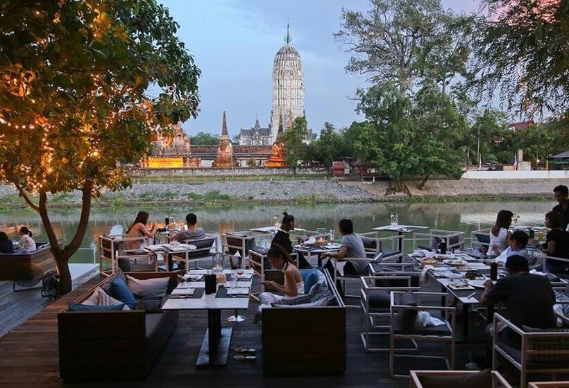 Номер Стандарт с Балконом, V House