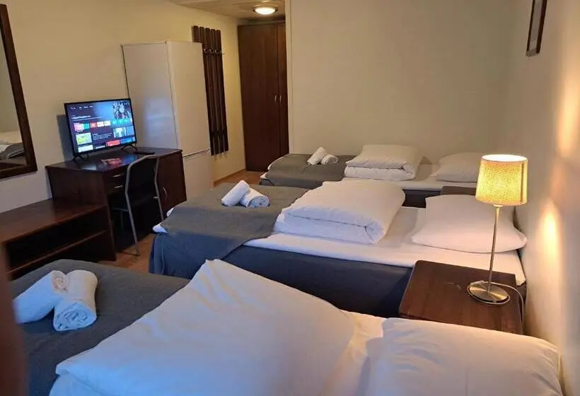 Standard Kolmen Hengen Huone, Tune Hotell Sarpsborg