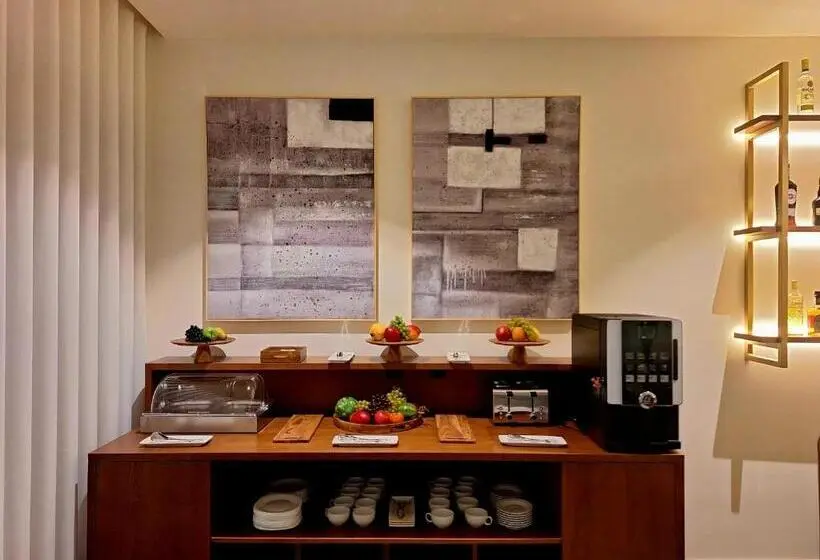 スタンダードトリプルルーム, 3m Hostel & Suites