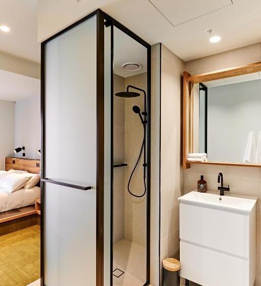 חדר סטודיו סטנדרד, Central Club Hotel   North Melbourne