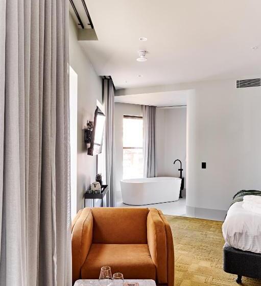 디럭스 룸 킹사이즈 침대, Central Club Hotel   North Melbourne