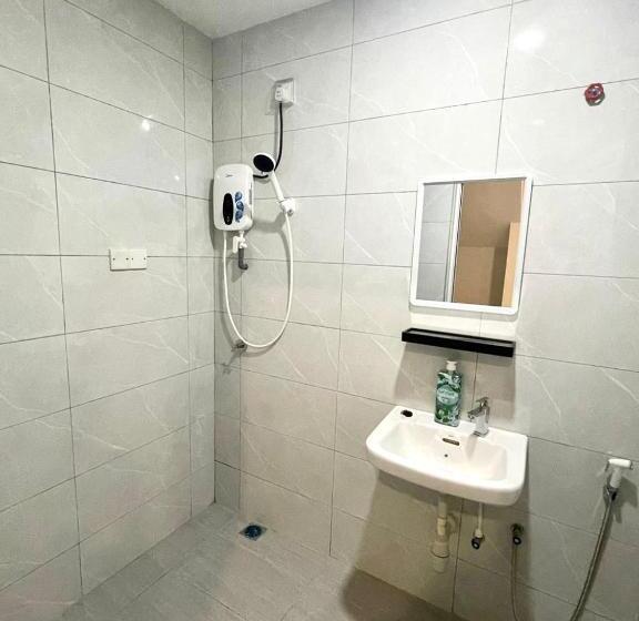 家庭间, Garden Inns Motel