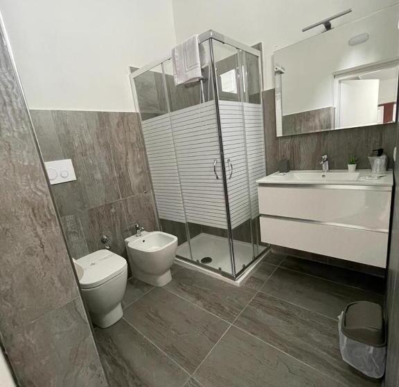 חדר סטנדרט, Crisvan