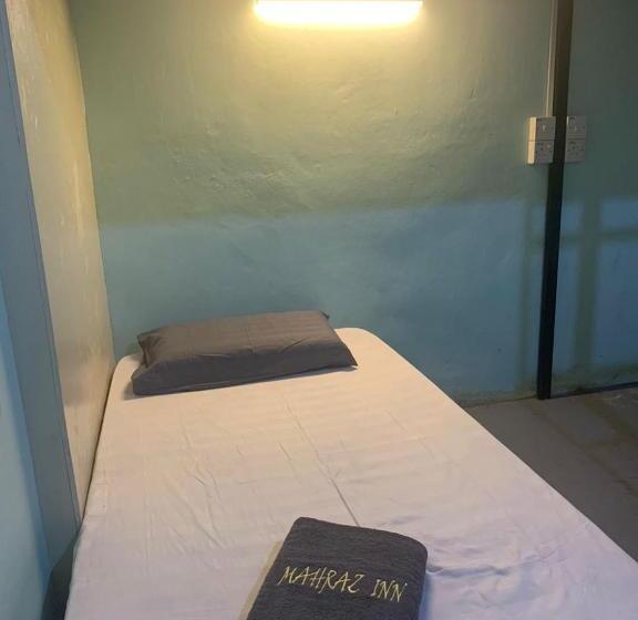 Familienzimmer, Mahraz Inn