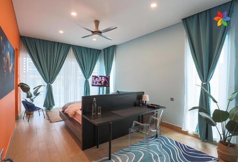 발코니가 있는 스위트, Private Studio In Bungalow By Lilyandloft